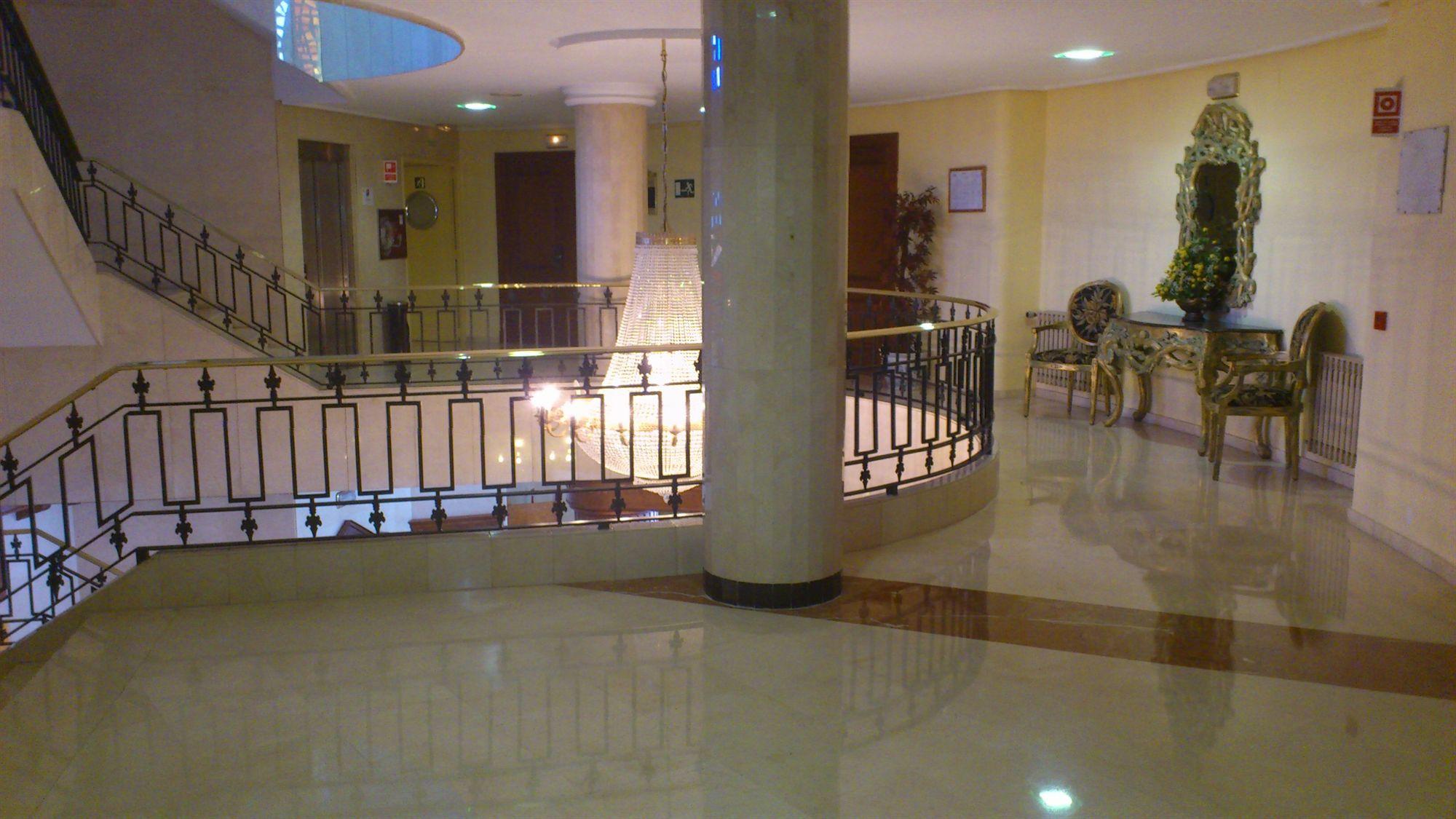 Exe Dona Carlota Hotel Ciudad Real Exterior photo